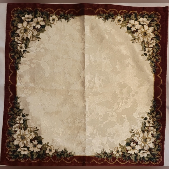 Set of 4 Holiday Table Napkins - Picture 1 of 2
